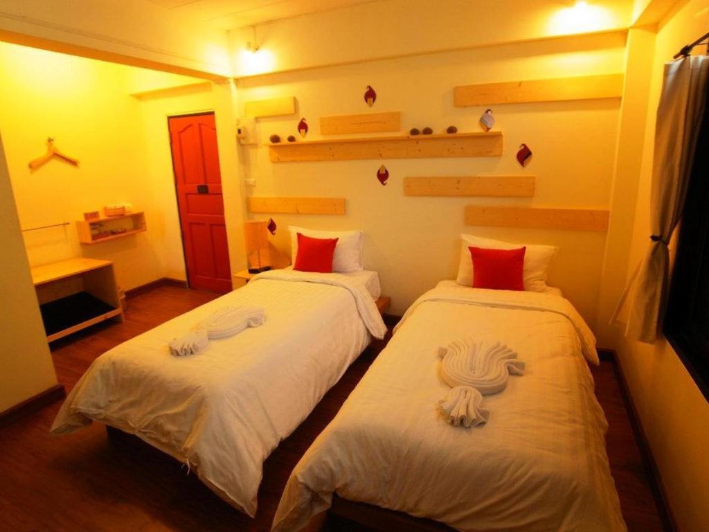 Early Bird (adults Only) 2* Chiang Mai